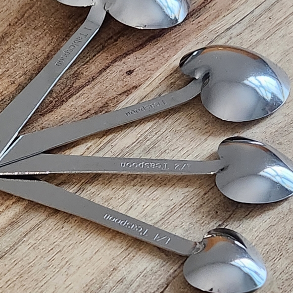 Heart Shaped Measuring Spoons - Picture 7 of 9